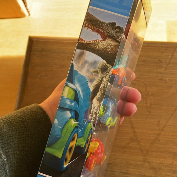 Hot Wheels Street Beasts 5 Pack HLY77 2023 New! - Picture 9 of 9